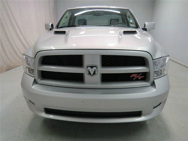 RAM Ram Pickup 2012 photo 2