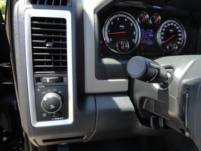 RAM Ram Pickup 2012 photo 22