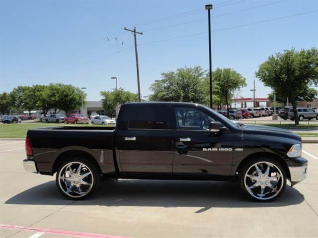 RAM Ram Pickup 2012 photo 30