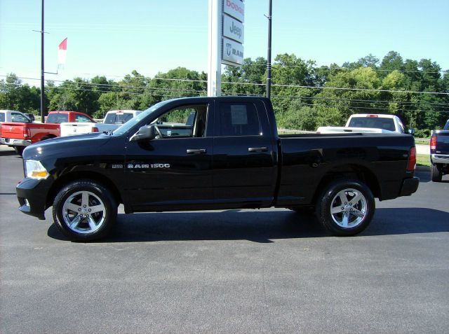 RAM Ram Pickup 2012 photo 3