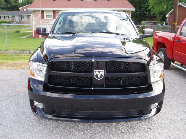 RAM Ram Pickup 2012 photo 2