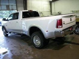 RAM Ram Pickup 2013 photo 8