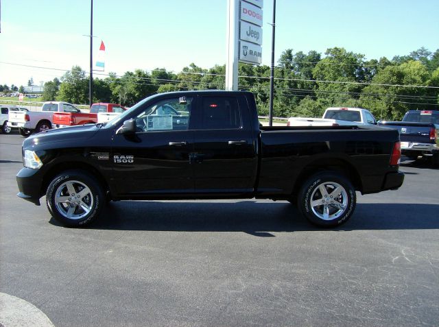 RAM Ram Pickup 2013 photo 4