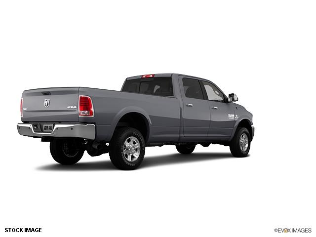 RAM Ram Pickup 2013 photo 2