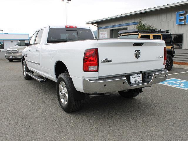 RAM Ram Pickup 2013 photo 2