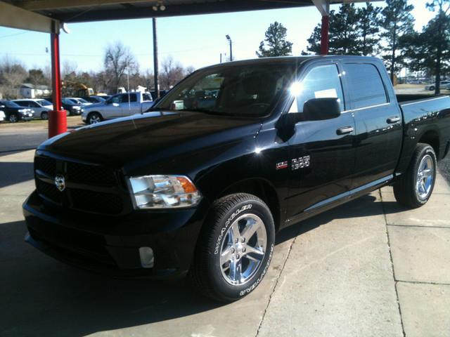 RAM Ram Pickup 2013 photo 3