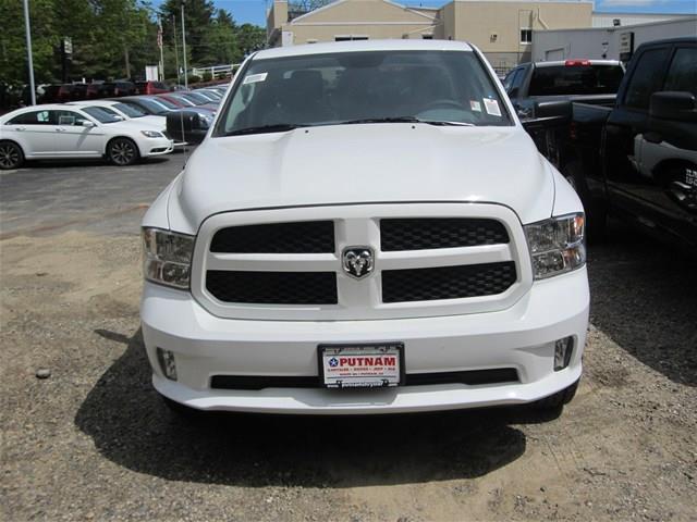 RAM Ram Pickup 2013 photo 1