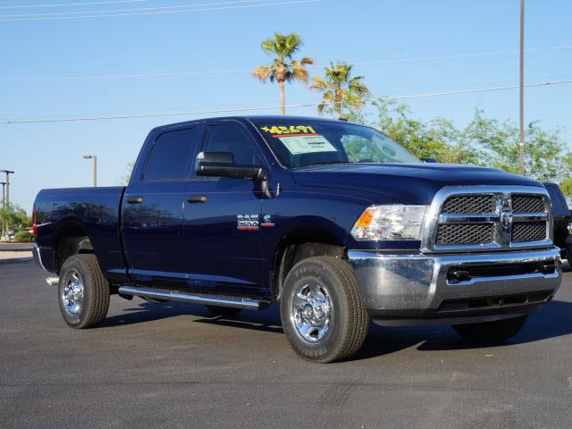 RAM Ram Pickup 2013 photo 2