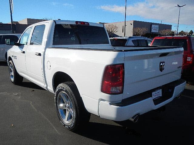 RAM Ram Pickup 2013 photo 9