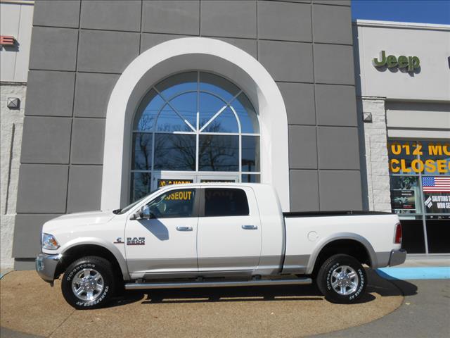 RAM Ram Pickup 2013 photo 2