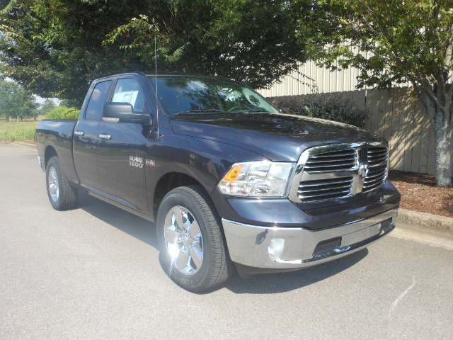 RAM Ram Pickup 2013 photo 2