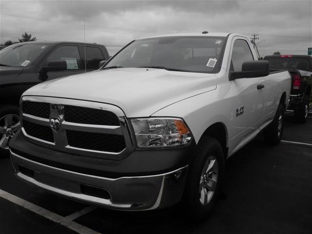 RAM Ram Pickup 2013 photo 2