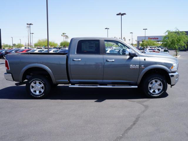 RAM Ram Pickup 2013 photo 2