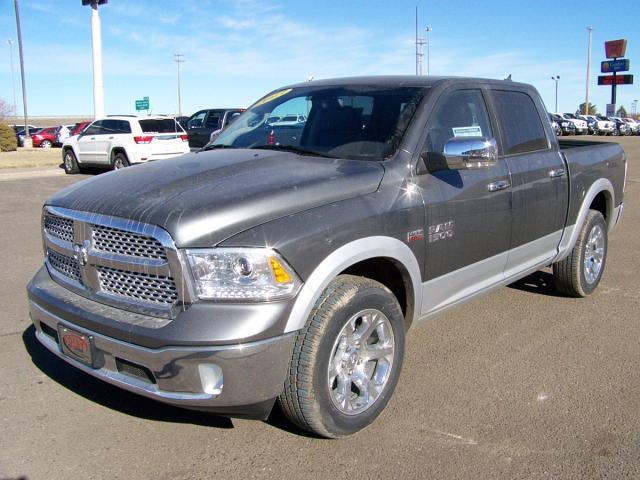 RAM Ram Pickup 2013 photo 2