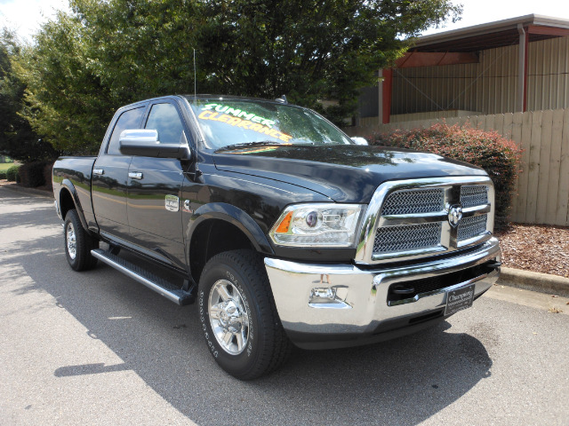 RAM Ram Pickup 2013 photo 4