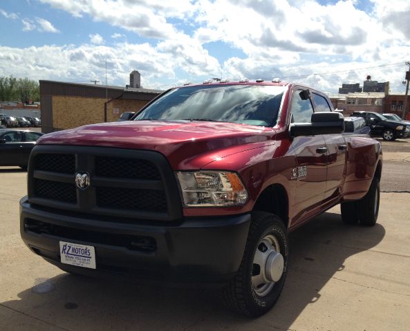 RAM Ram Pickup 2013 photo 3