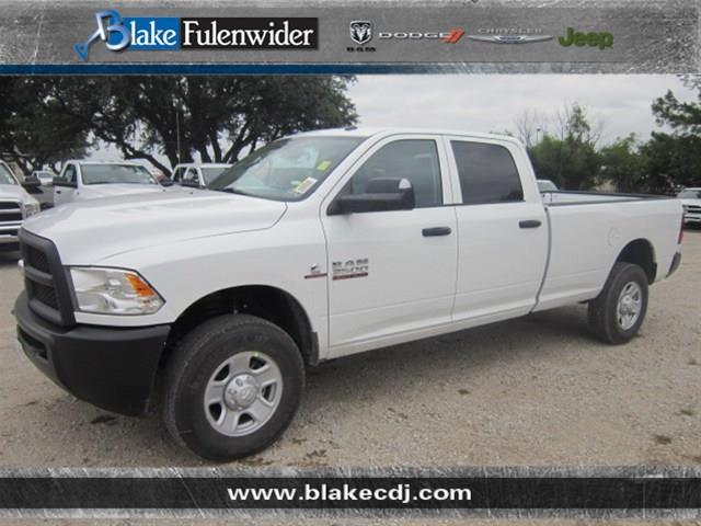 RAM Ram Pickup 2013 photo 2