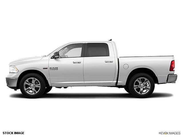 RAM Ram Pickup 2013 photo 2