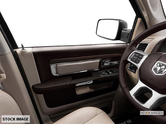 RAM Ram Pickup 2013 photo 11