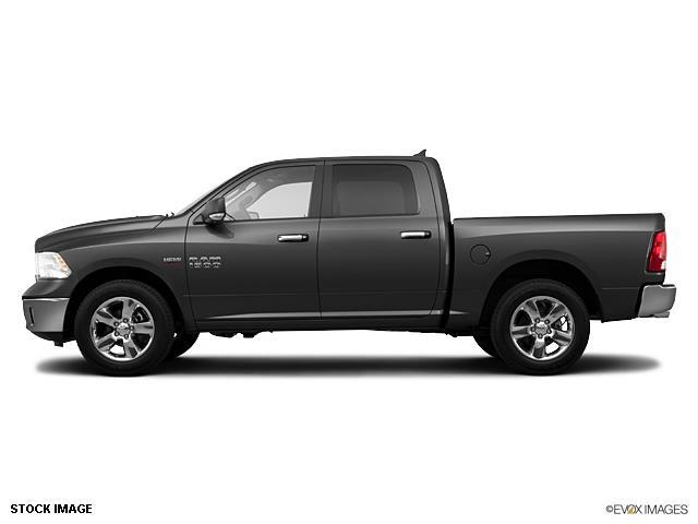 RAM Ram Pickup 2013 photo 2