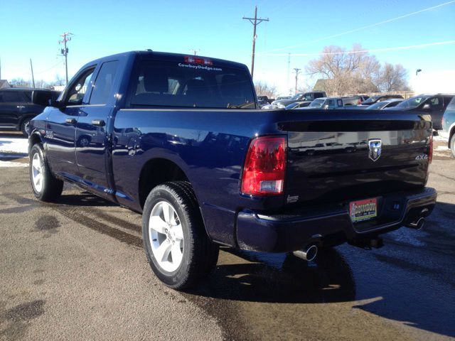 RAM Ram Pickup Xe-v6-crew Cab-4x4-loaded Crew Cab Pickup