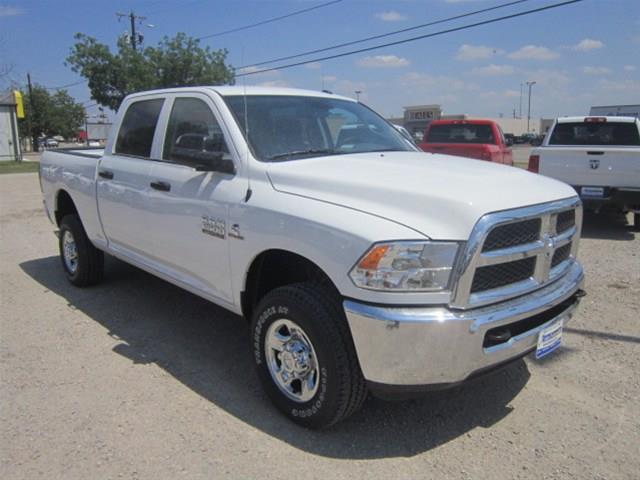 RAM Ram Pickup 2013 photo 2