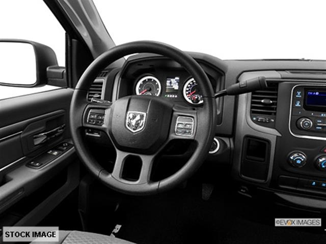 RAM Ram Pickup 2013 photo 3