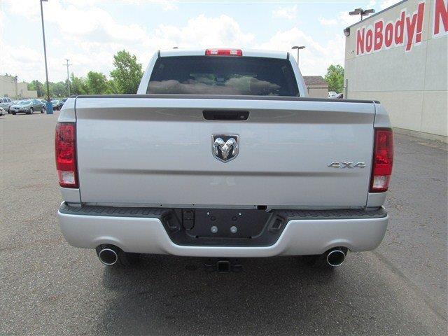 RAM Ram Pickup 2013 photo 3