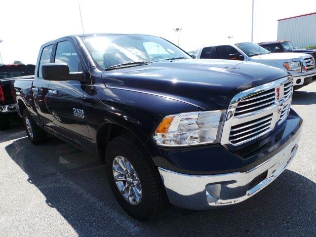 RAM Ram Pickup 2013 photo 2