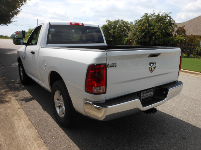 RAM Ram Pickup 2014 photo 2