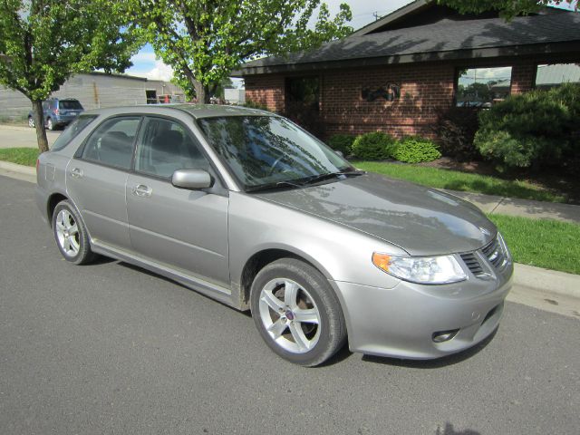 Saab 9-2X 2005 photo 12