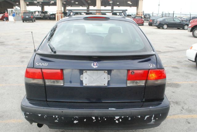 Saab 9-3 1999 photo 4