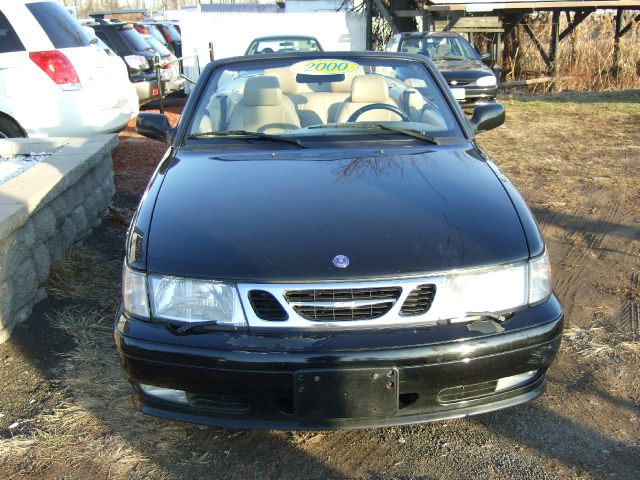 Saab 9-3 2000 photo 2