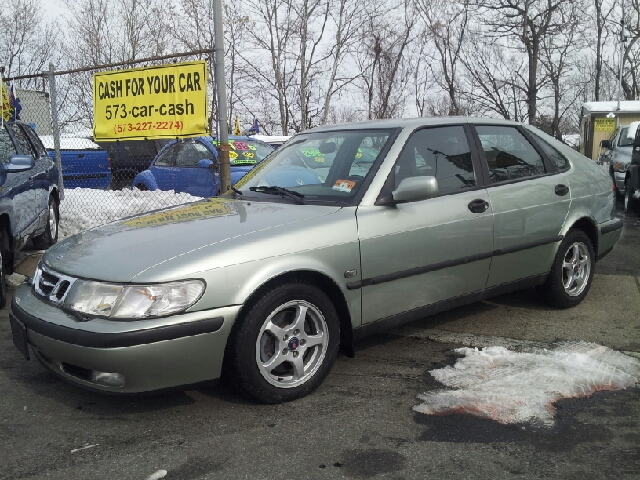 Saab 9-3 2001 photo 2