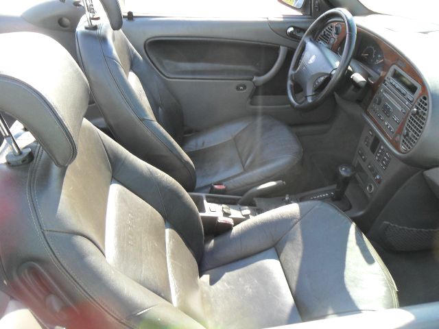 Saab 9-3 2002 photo 12