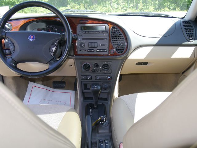 Saab 9-3 2002 photo 10