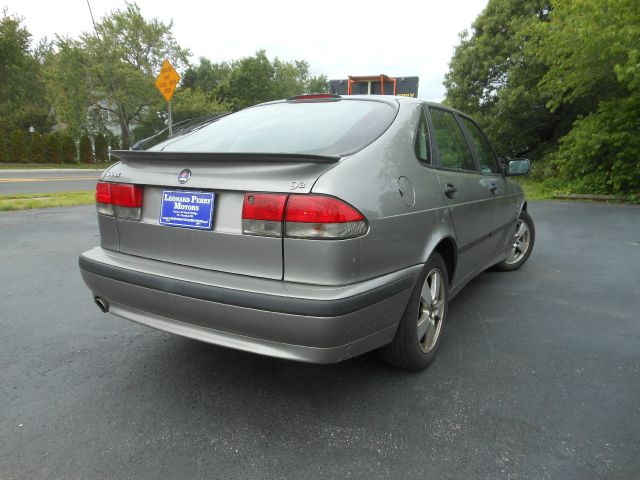 Saab 9-3 2002 photo 15