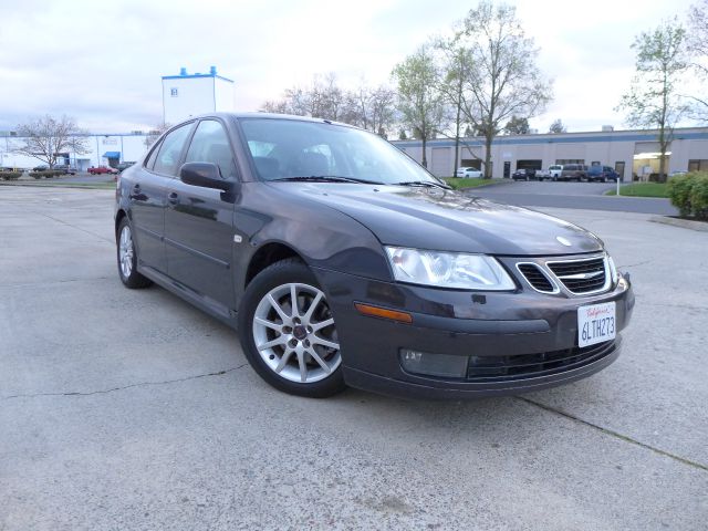 Saab 9-3 Loaded W/ Nav Sedan