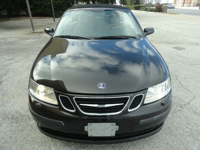 Saab 9-3 2004 photo 1