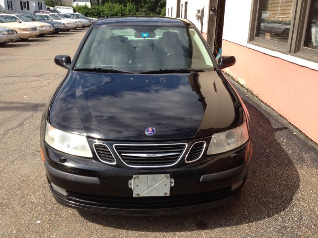 Saab 9-3 2004 photo 3