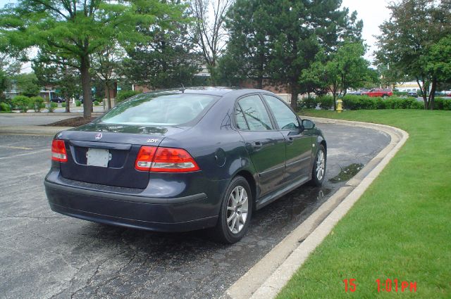 Saab 9-3 Loaded W/ Nav Sedan