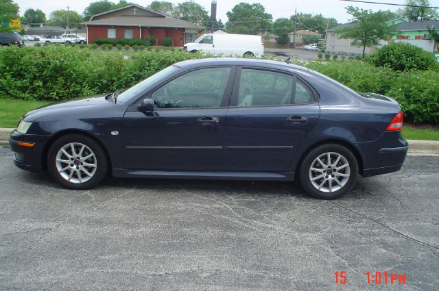 Saab 9-3 2004 photo 3