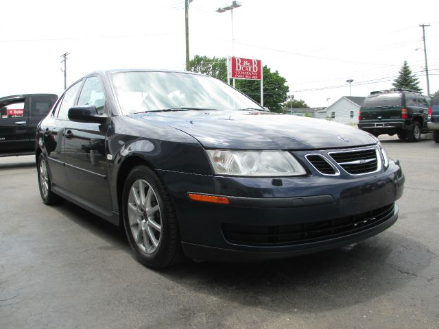 Saab 9-3 2004 photo 1