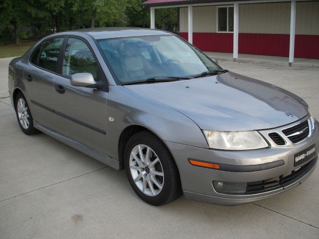 Saab 9-3 2004 photo 4