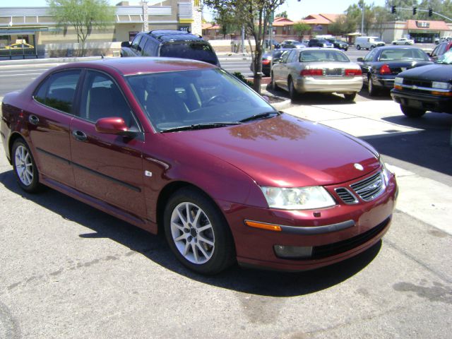 Saab 9-3 2004 photo 1