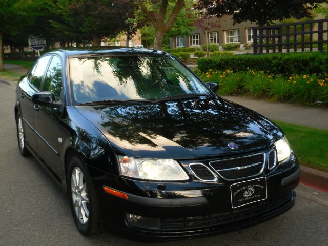 Saab 9-3 Loaded W/ Nav Sedan