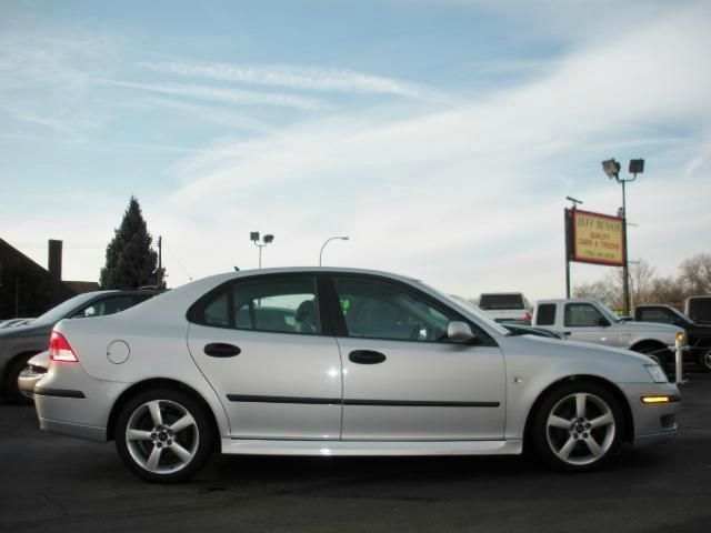 Saab 9-3 2005 photo 2