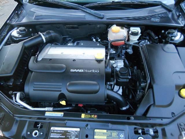 Saab 9-3 2005 photo 2