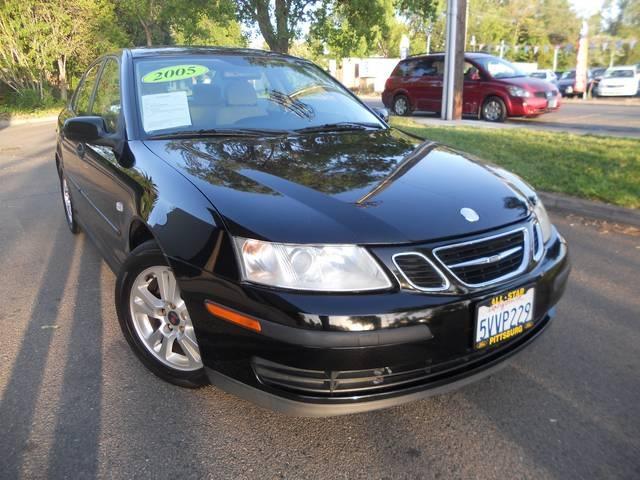 Saab 9-3 2005 photo 8