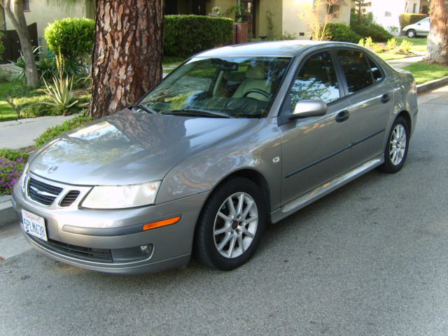 Saab 9-3 2005 photo 3